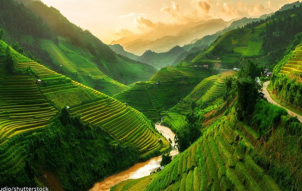 Sapa Trekking 2Days – 1Night by Bus with Homestay