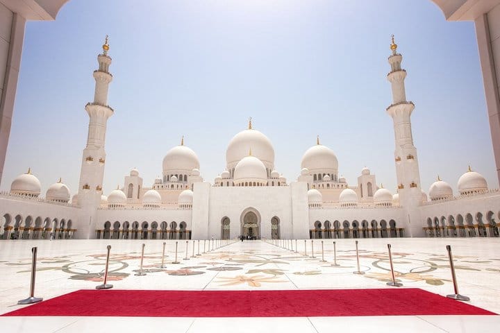 Sheikh Zayed Mosque Entrance