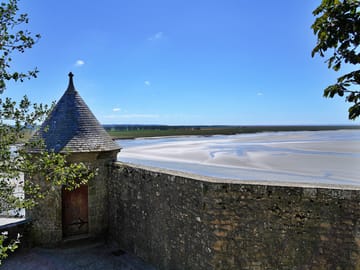 Small Group Day Trip from Paris to Mont Saint Michel and Brittany