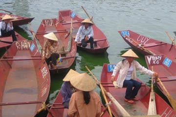 Huong Perfume Pagoda Day Tour