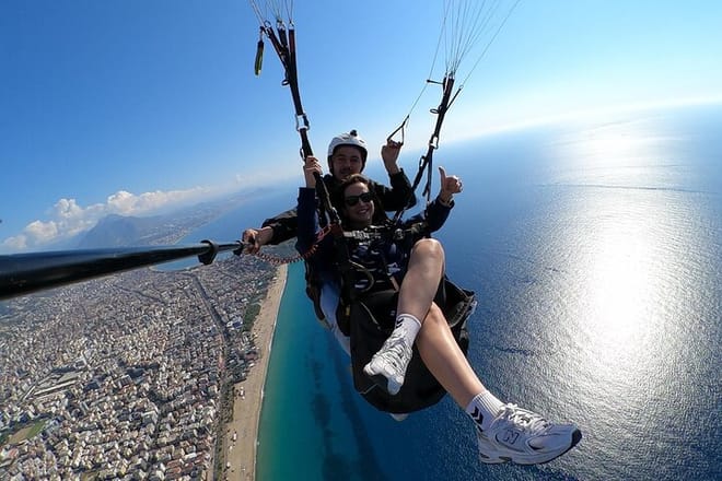 Alanya Paragliding and City Tour with Roundtrip Transfer 8
