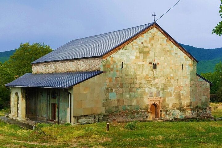 Private Tour to Dmanisi & Bolnisi from Tbilisi with Museums, Oldest Church & Lunch