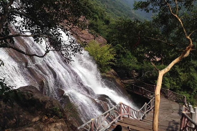 Private Day Tour to Baishui Village Mount from Guangzhou  2