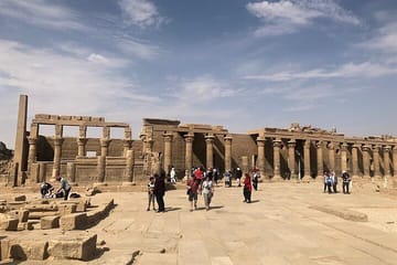 Private Tour of the Unfinished Obelisk and Philae Temple in Aswan