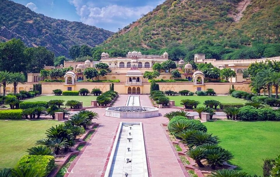 Cultural Tour of Rural Rajasthan: Agra, Bharatpur, Bundi