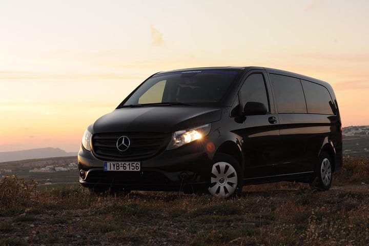 Santorini 7 Hour Private Tour & Wine Tasting