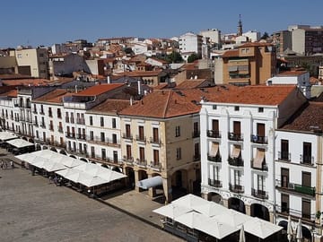 Caceres Medieval Heritage – Old Town, Cathedral & Carvajal Palace