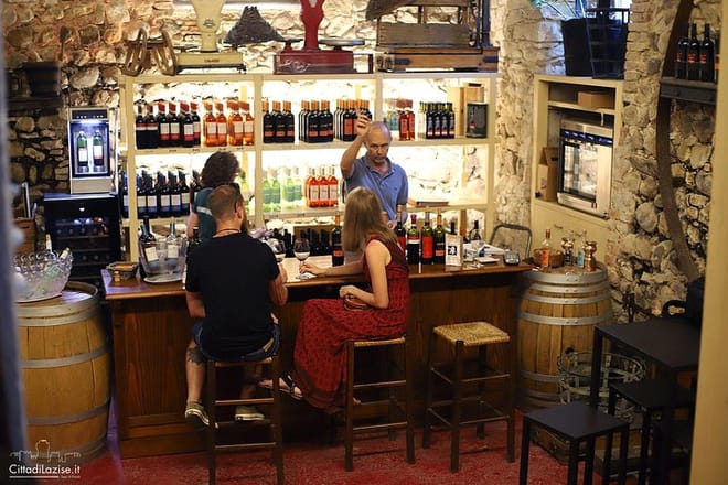 Wine Shop and tasting