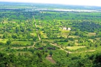 Phnom Chisor & Tonle Bati Private Heritage Tour from Phnom Penh 10