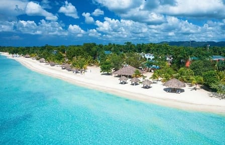 7 Miles Beach in Negril: Snorkeling, Boat Ride and Rick’s Cafe