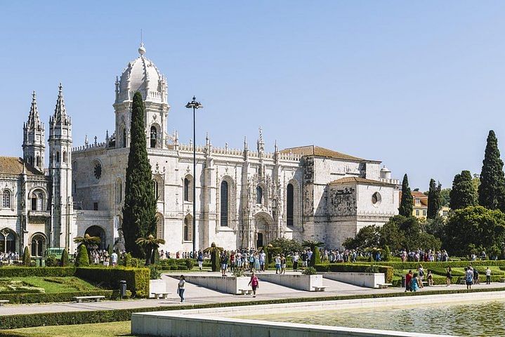 Queluz & Belem Full Day Tour