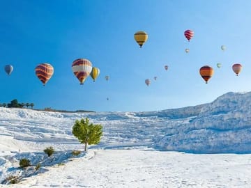 Hot Air Balloon Tour Over Pamukkale's Travertine Terraces