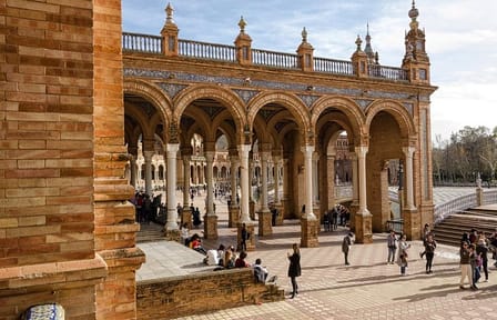 Seville Highlights Tour: Explore Cathedral, Alcazar, Plaza de España