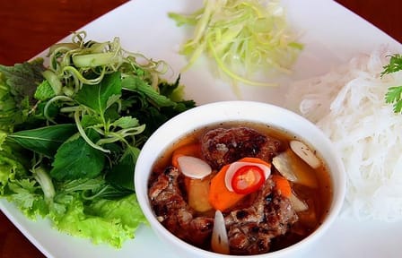 Hanoi Street Food Walking Tour: Group or Private Options