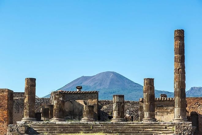 Group Excursion, Visit to the Ruins of Pompeii (4 hours)	 3