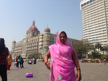 Wildlife Safari and Cultural Tour in Central India