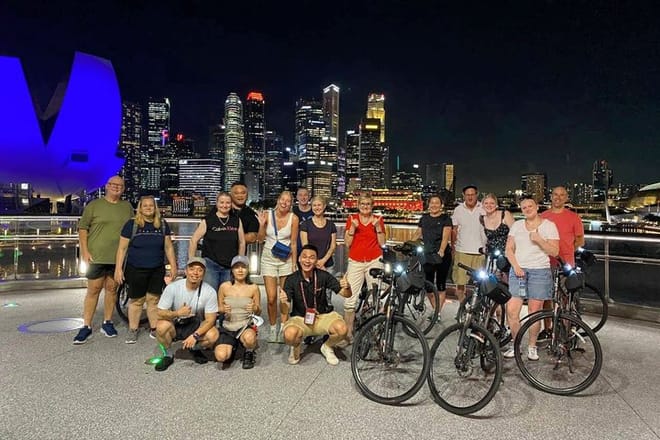 Marina Bay Night Cycling Tour photo 3