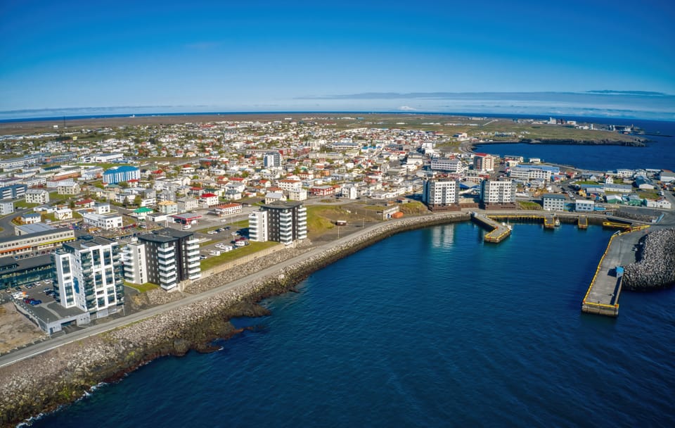 Private Walking Tour of Keflavík and Njardvik with Coffee Tasting