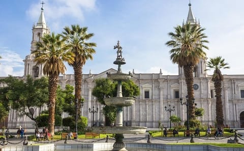 Arequipa City Tour with Santa Catalina Monastery Visit