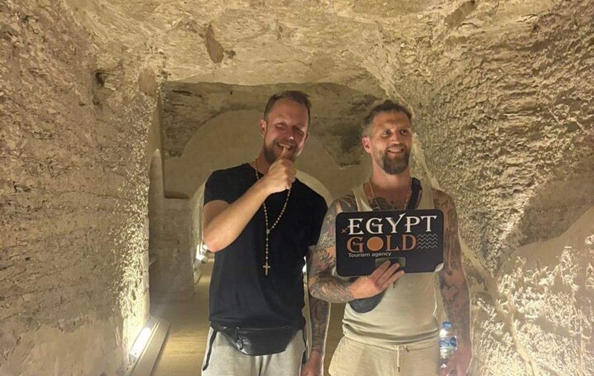 Saqqara Like Never Before: 2 Pyramids, 7 Tombs, Treasures,Museum