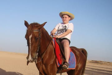 Horseback Riding Adventure with Meal in Hurghada
