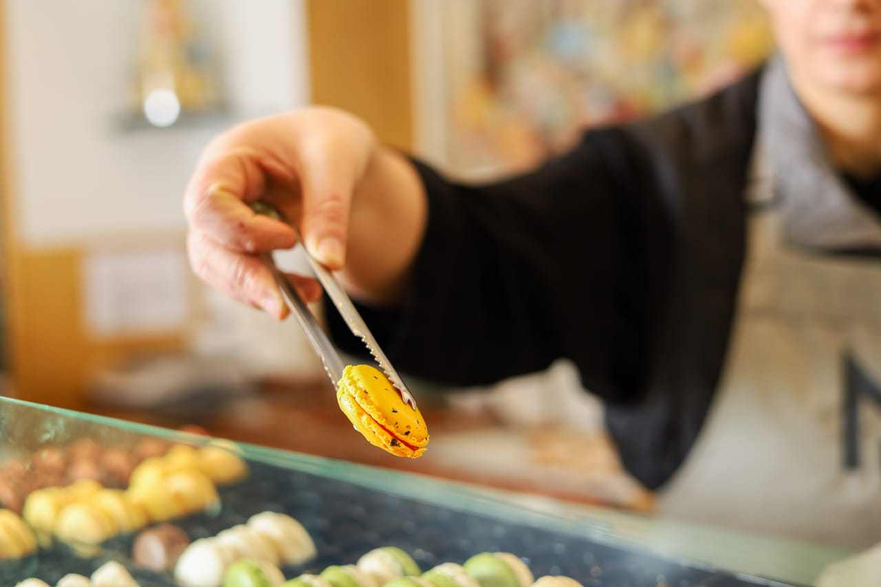 Saint-Germain-des-Prés Pastry and Chocolate Tasting Tour in Paris 5