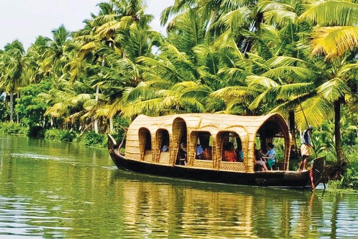 GODS OWN PLACE-KERALA TOUR