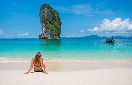 Krabi 4 Islands Day Trip by Speedboat Including Lunch Box