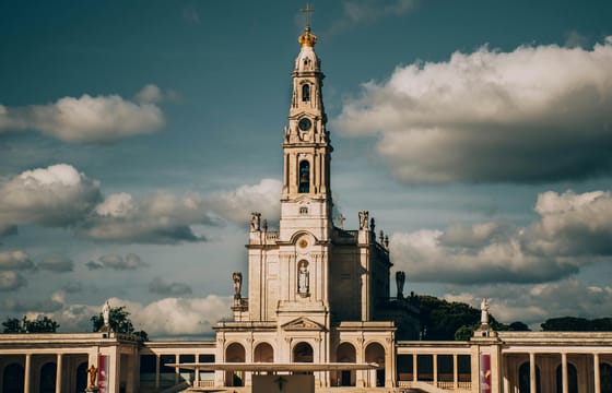 Fátima Pilgrim Tour – Small Group Spiritual Day Trip from Lisbon