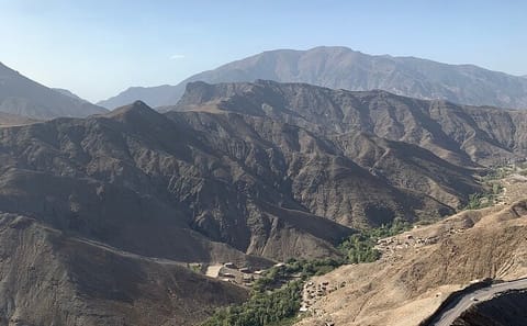 4-Day Desert Adventure from Fes to Marrakech via Merzouga