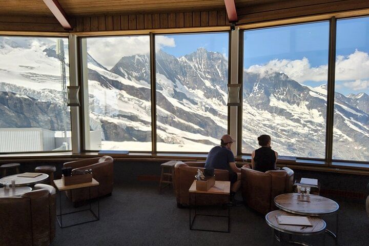 4 Days Swiss Alps Tour Zermatt, Jungfrau Region and Hidden Gems