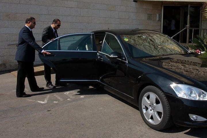 Private Beauvais Tille Airport Transfers to and from Paris