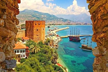 Alanya Sunset City Tour with Cable Car & Transfer by 4×4 Jeep