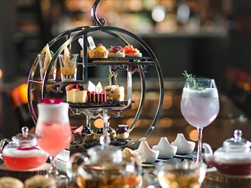 Luxurious Afternoon Tea at Banyan Tree Bangkok