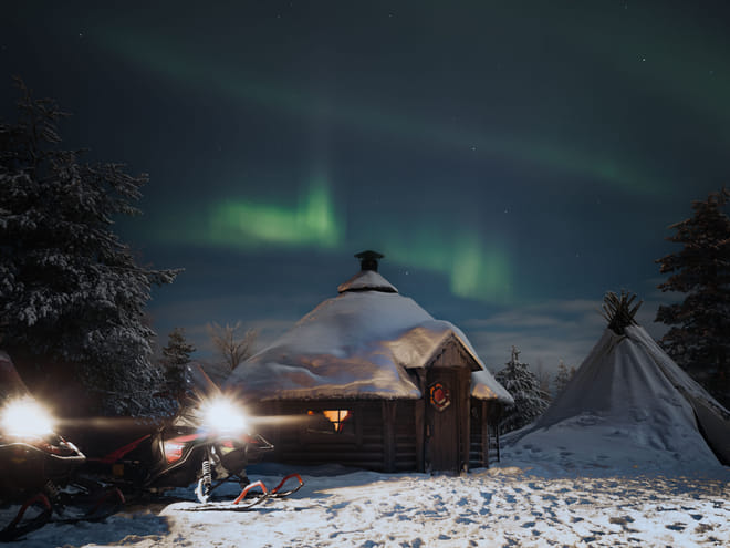 Northern lights by snowmobile 2