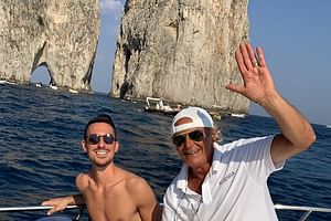 Private boat trip to Capri with aperitif