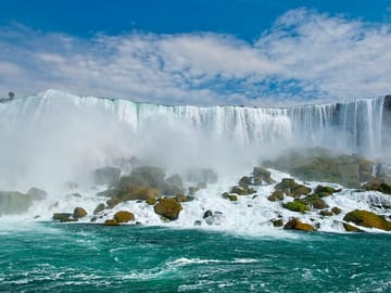 Full Day Niagara Falls Adventure Tour from Toronto