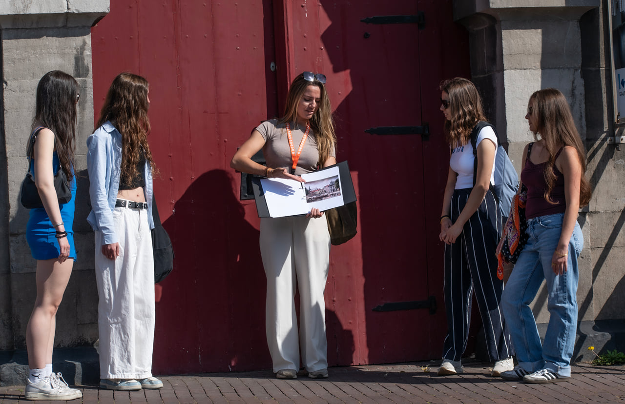 2 Hours Walking Tour Throughout History & Highlights of Haarlem 6