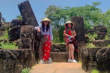 Explore My Son and Hoi An Ancient Town Private Tour from Da Nang