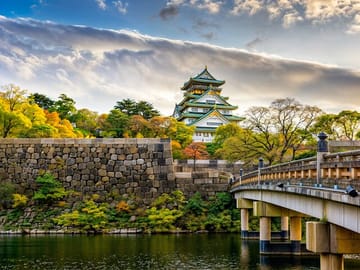 Osaka Private Tour with English-Speaking Driver