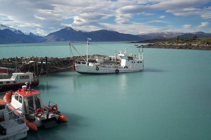 Punta Bandera Port