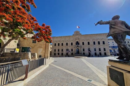 Valletta Private Historical and Cultural Walking Tour