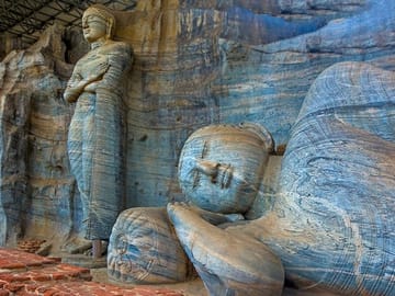 Anuradhapura-And-Aukana-All-Inclusive-Day-Tour-From-Polonnaruwa-2