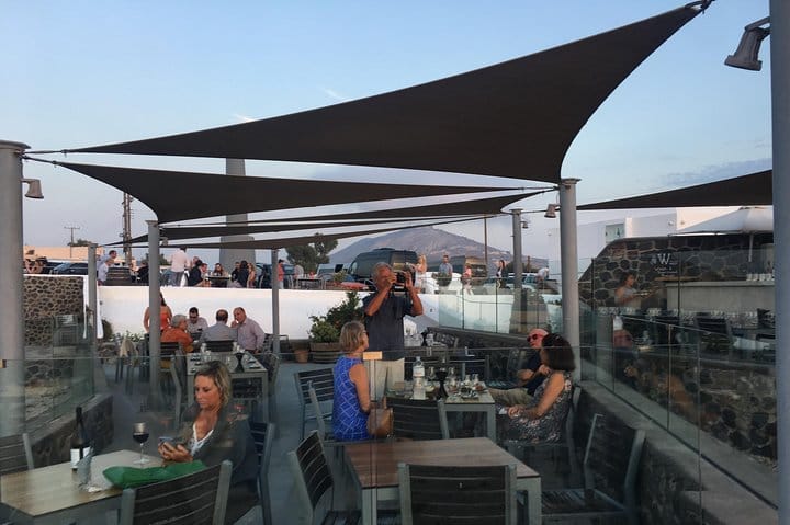 Santorini 5 Hour Private Oia Tour & Lunch/Dinner at a Local Farm