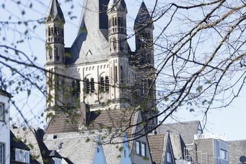Cologne Heritage Walking Tour of the Cathedral and Historic Sites