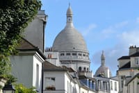 4 hours Paris private Montmartre Walking Tour and Seine River Cruise  10