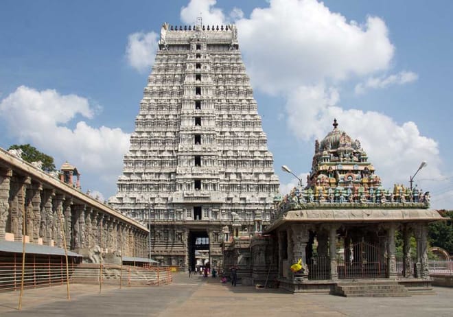 A Private day tour from Pondicherry to Tiruvannamalai