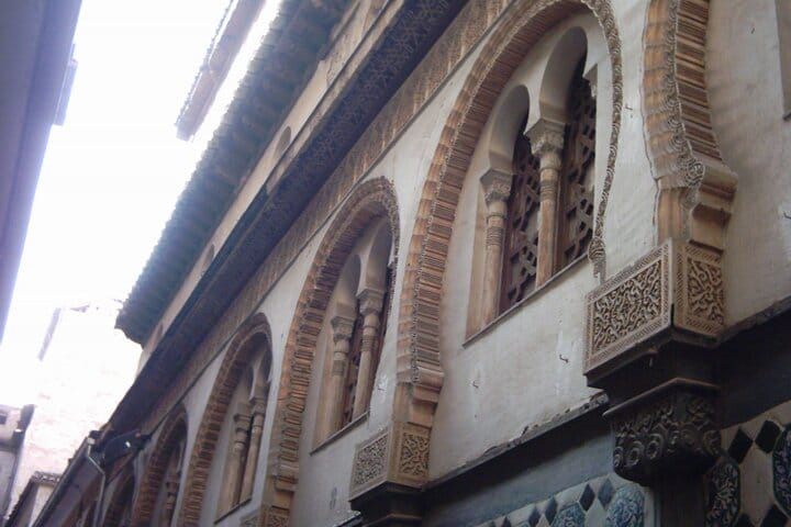 Granada Private Walking Tour with a Professional Guide 5