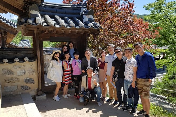 Half-Day Seoul Afternoon Food Tour & 3 Landmarks 7