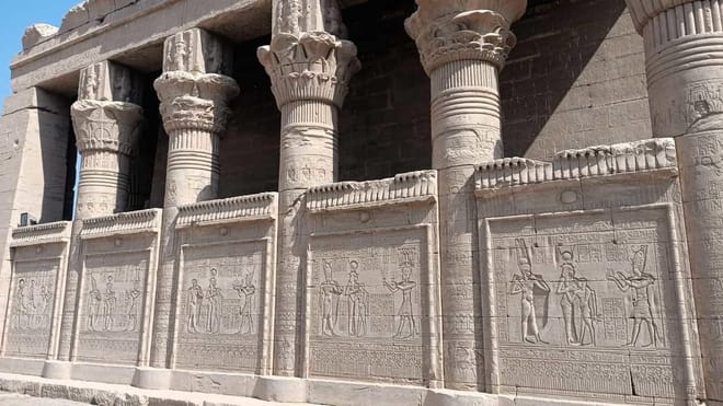 Luxor : Private Day Tour to Dendera & Abydos Temples from Luxor With LUNCH photo 4